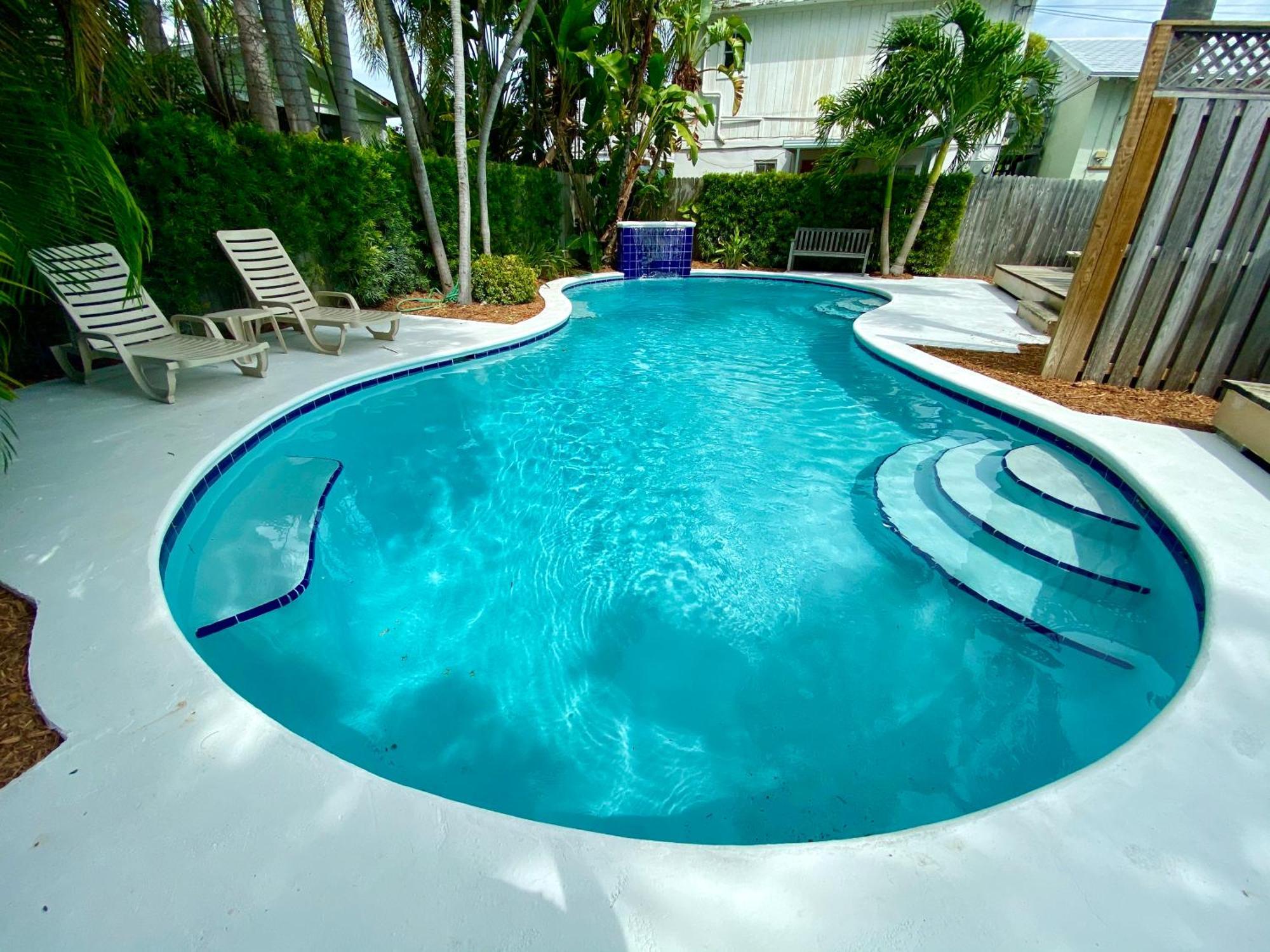 Petes Cottages Key West Bagian luar foto