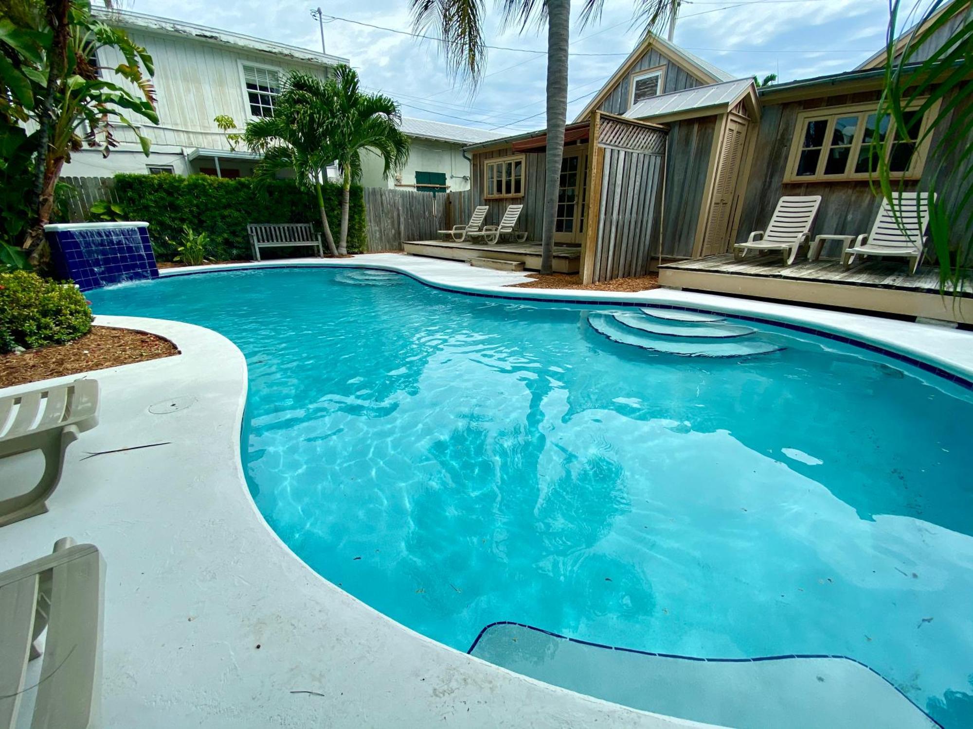 Petes Cottages Key West Bagian luar foto