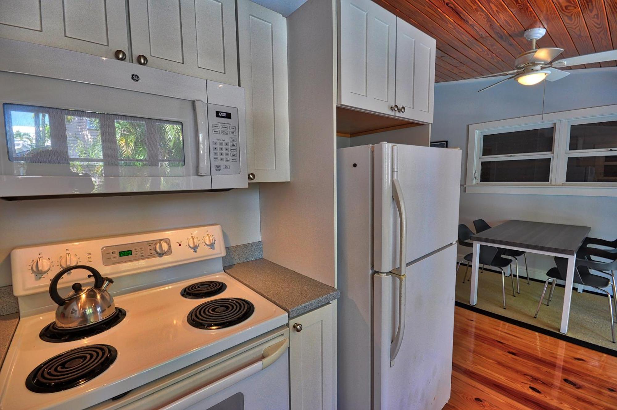 Petes Cottages Key West Bagian luar foto