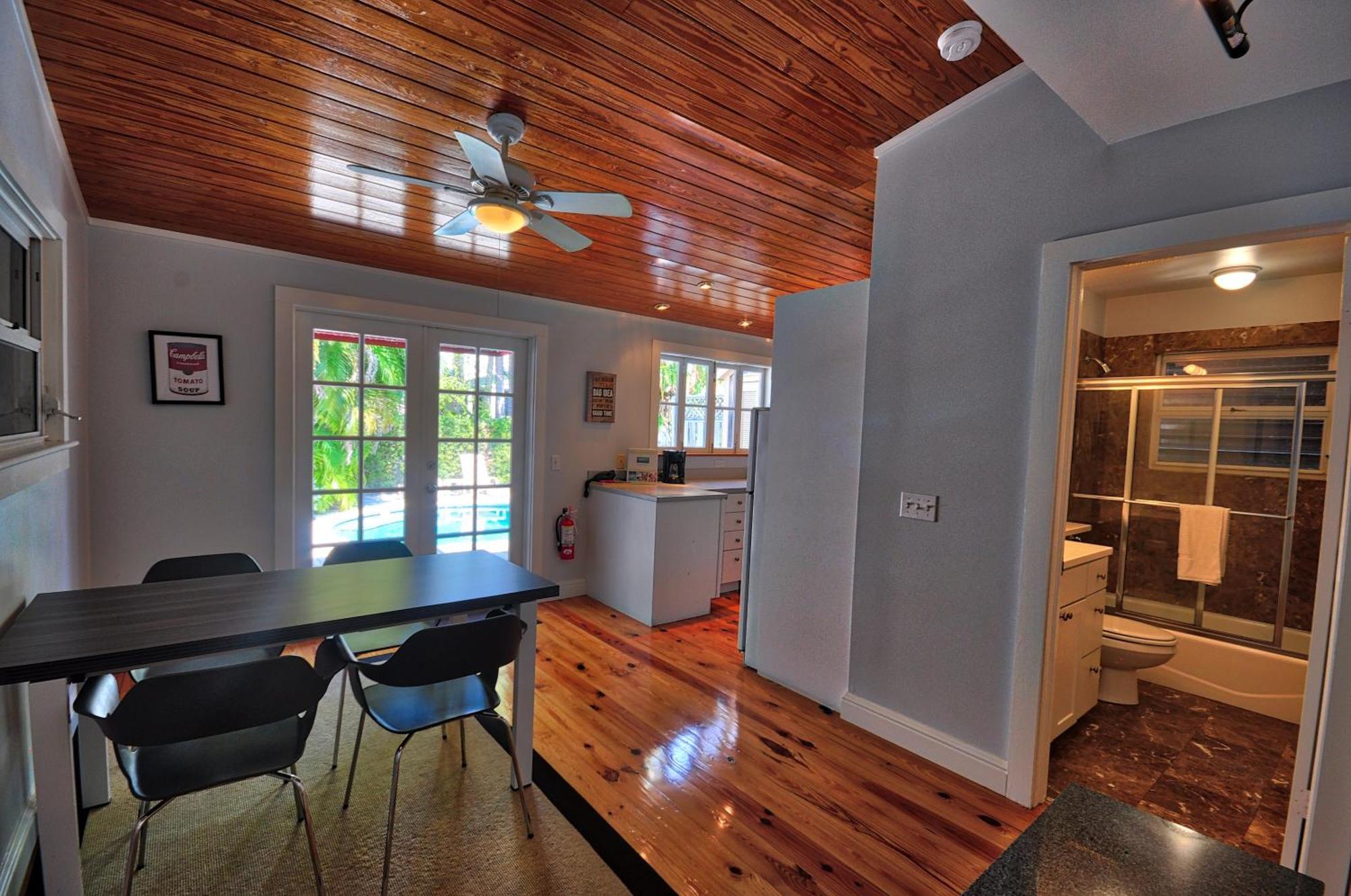 Petes Cottages Key West Bagian luar foto